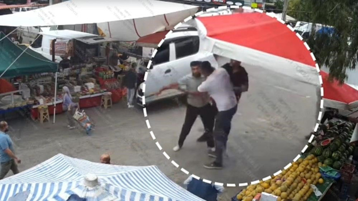 İzmir'de zabıta ekiplerine bıçakla saldıran şüpheli tutuklandı!