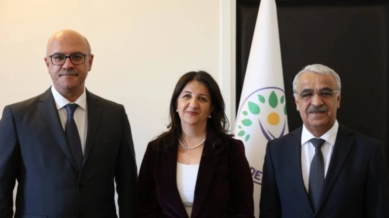 DEM Parti İmralı Heyeti AKP ile görüştü