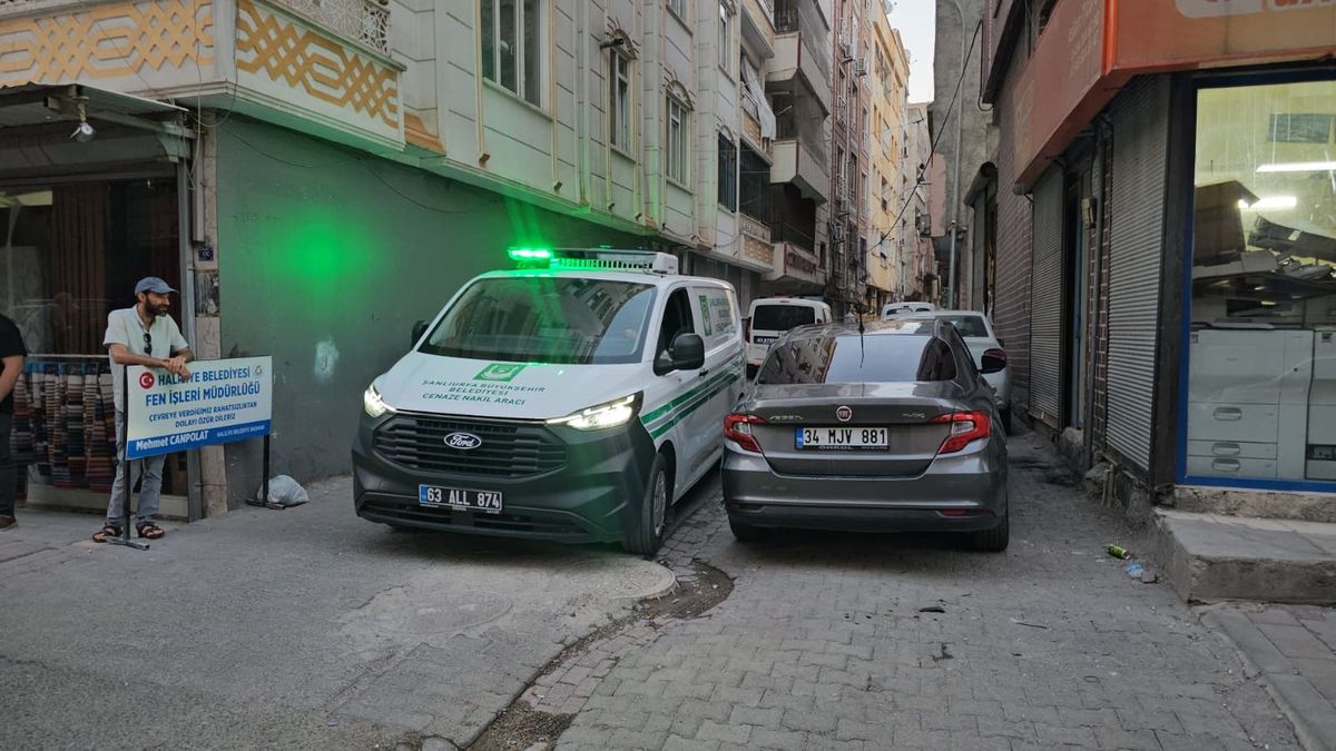 Şanlıurfa'da 5 Çocuk Annesi Kadın Evinde Ölü Bulundu