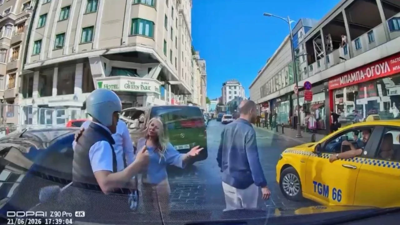 Trafikte yol verme kavgasında 'polis' tehdidi! "Boksörüm, çeneni kırarım"