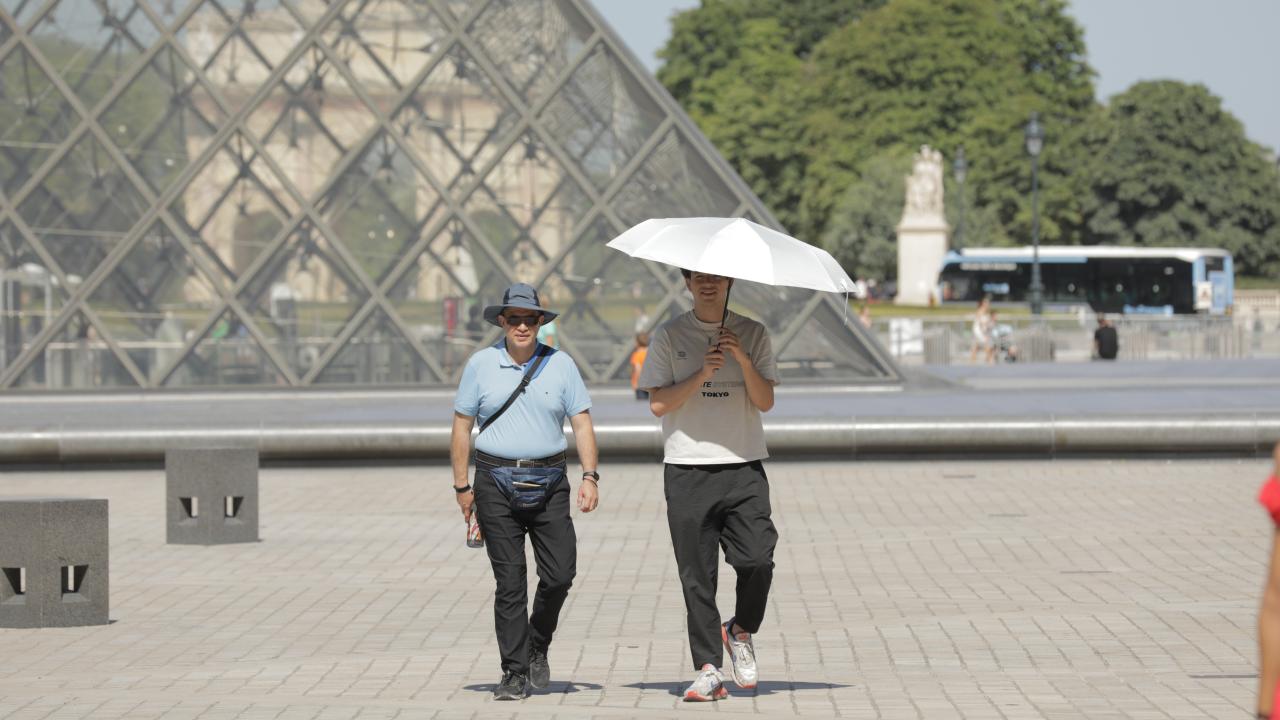 Fransa'da sıcak hava uyarısı: 53 vilayette turuncu alarm verildi