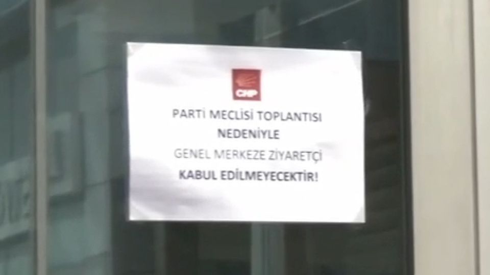 CHP Genel Merkezi'ne ziyaretçi yasağı