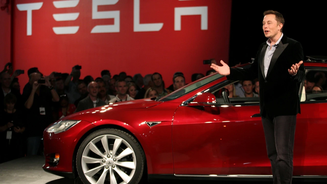 Tesla'ya 'benzin fiyatı' piyangosu vurdu