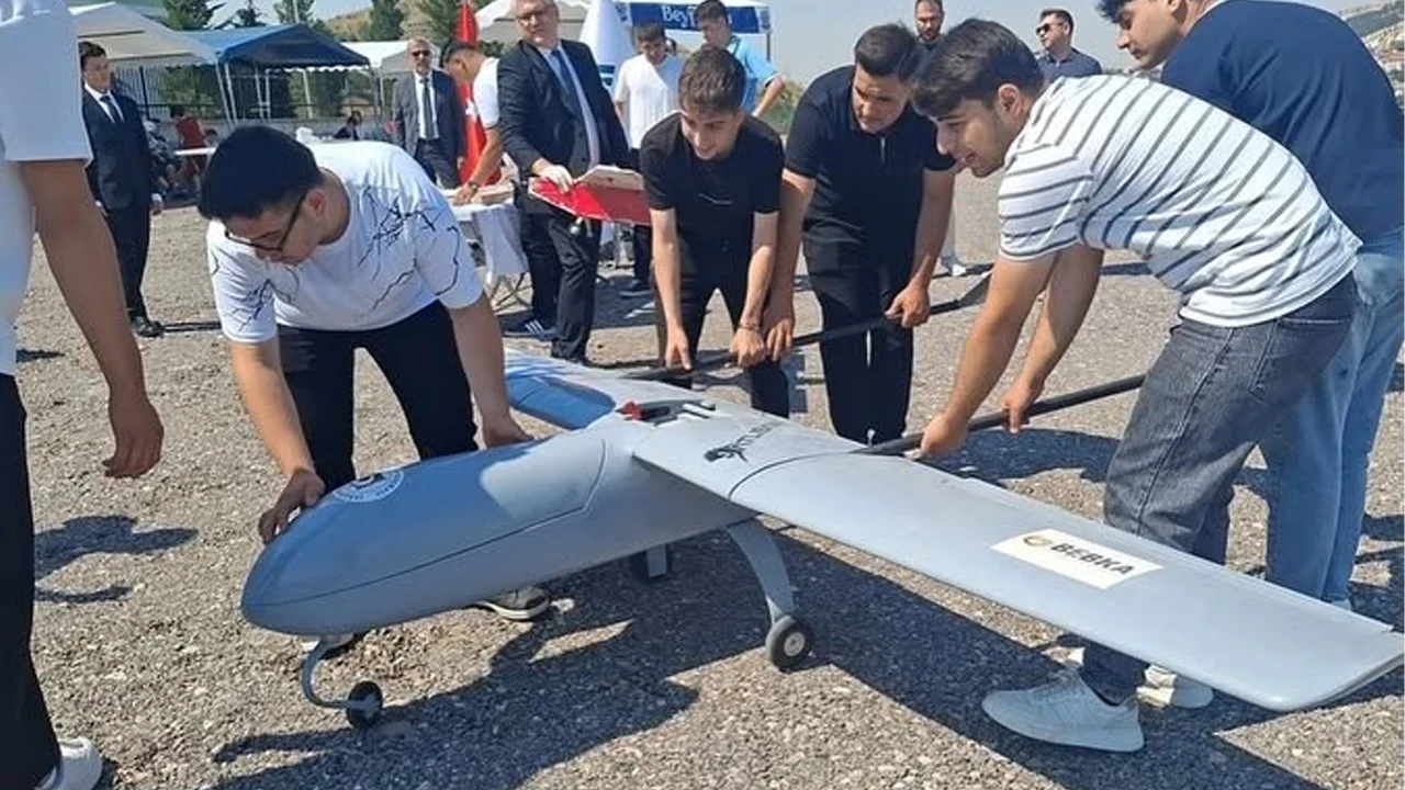 BŞEÜ ve Beypazarı Kaymakamlığı iş birliğiyle düzenlenen İHA Festivali büyük ilgi gördü