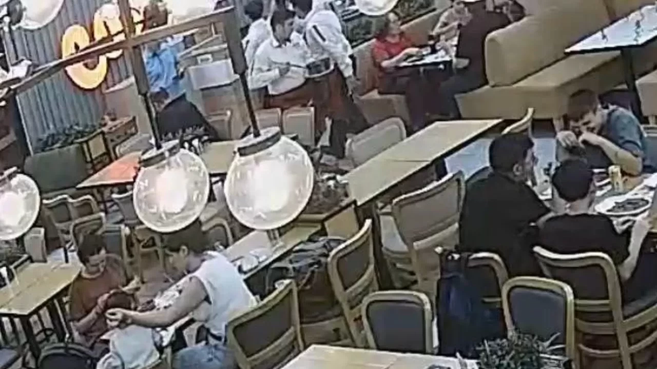 Restorandaki 'tereyağı şovu' dehşete döndü! 2 yaşındaki bebek feci şekilde yandı