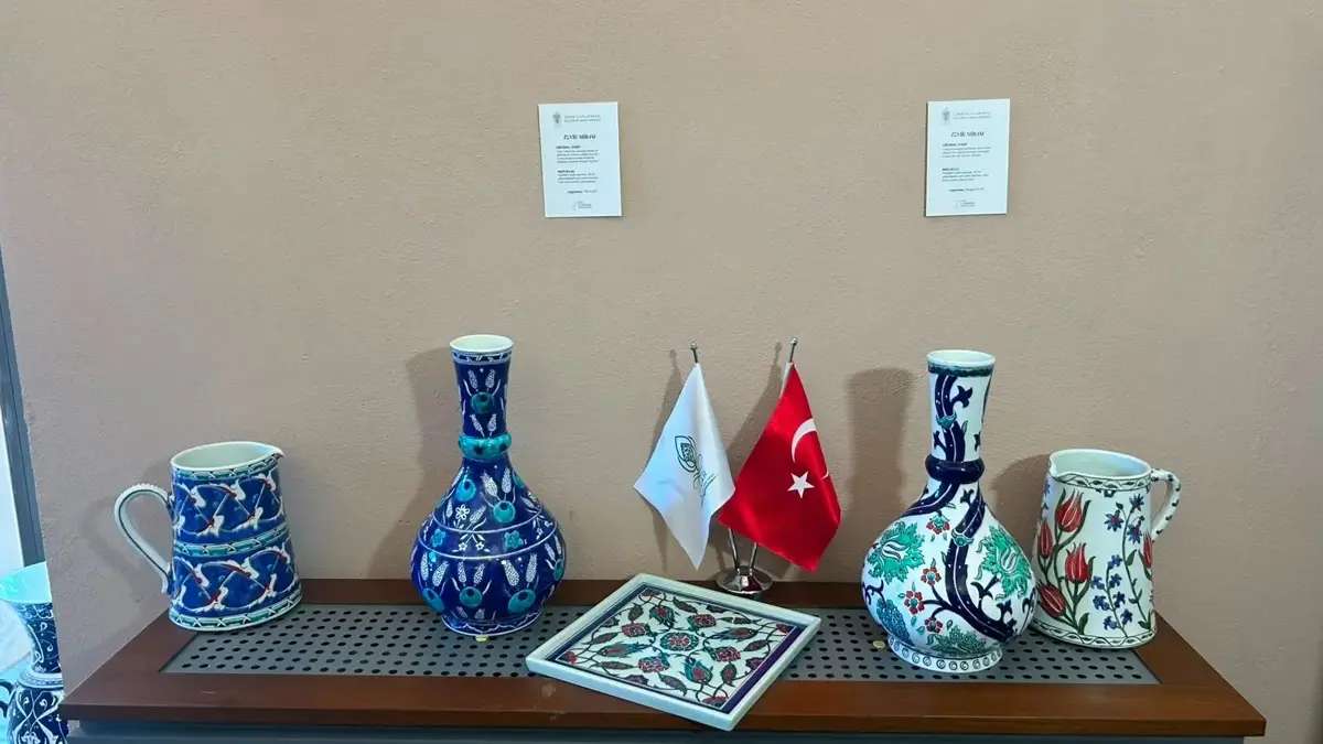 ‘İznik Mirası ve Duvarların Dili’ sergisi Üsküdar'da açıldı