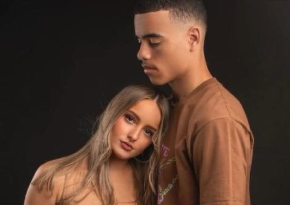 Greenwood evli mi, çocuğu var mı, Mason Greenwood nişanlısı Harriet Robson kimdir?