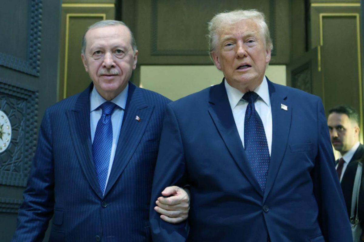 Külliye'nin listesinde Ahmet Kaya da yer aldı! Trump karşılandığı sırada "Kum Gibi" çalındı
