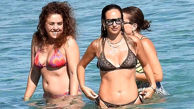 Kız kıza