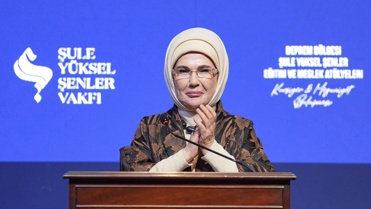 Emine Erdoğan, Babalar Günü'nü kutladı