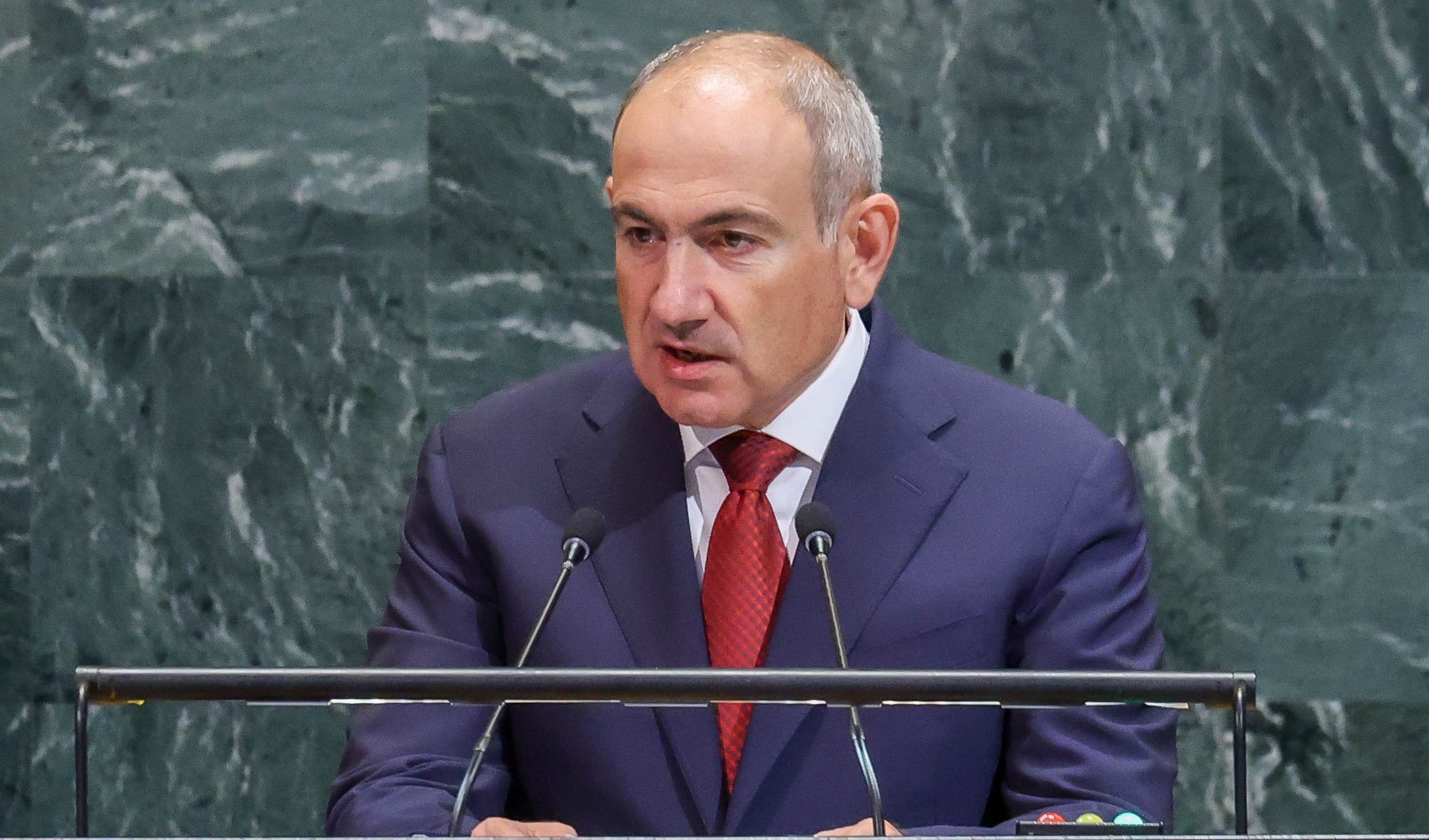 Ermenistan’da seçim sonrası Paşinyan dönemi güçlenerek sürüyor