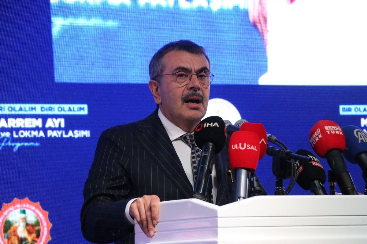 Bakan Tekin: Sayın Bahçeli'ye Gösterdiği Vefa İçin Şükranlarımı Sunuyorum