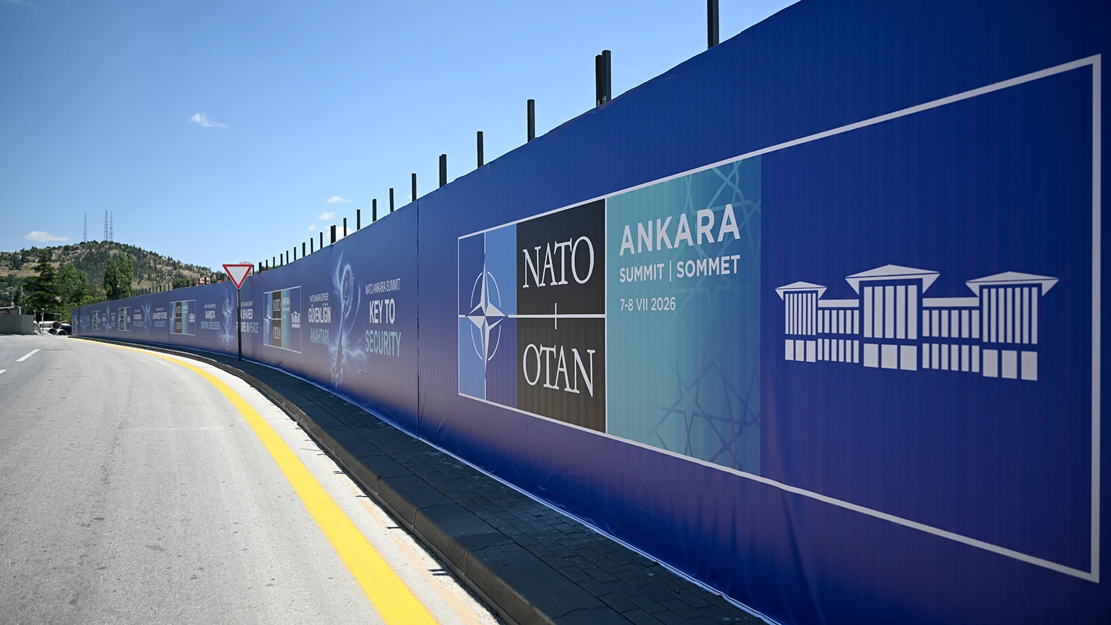 NATO zirvesi için kapanacak yollar belli oldu