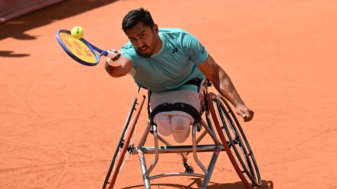 Türk tenis tarihinde bir ilk: 1 numarayı deviren Ahmet Kaplan, Roland Garros'ta finalde