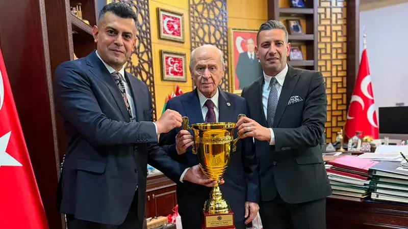 Boks Federasyonu'ndan Bahçeli'ye ziyaret