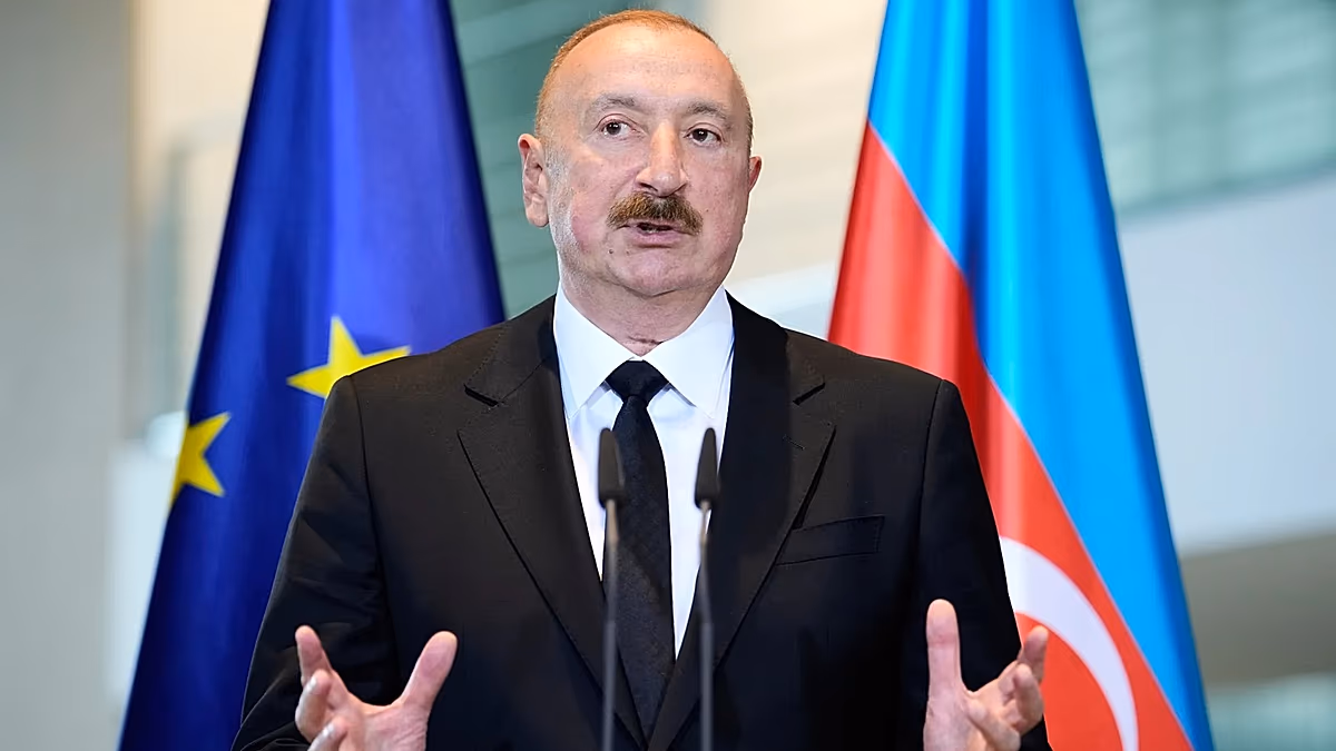 Aliyev: Eski Rus ve Alman yetkililer Bakü'de buluşmuş olabilir