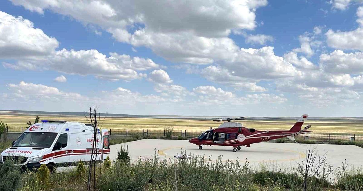 Kalp krizi geçiren hasta ambulans helikopter ile Konya'ya sevk edildi