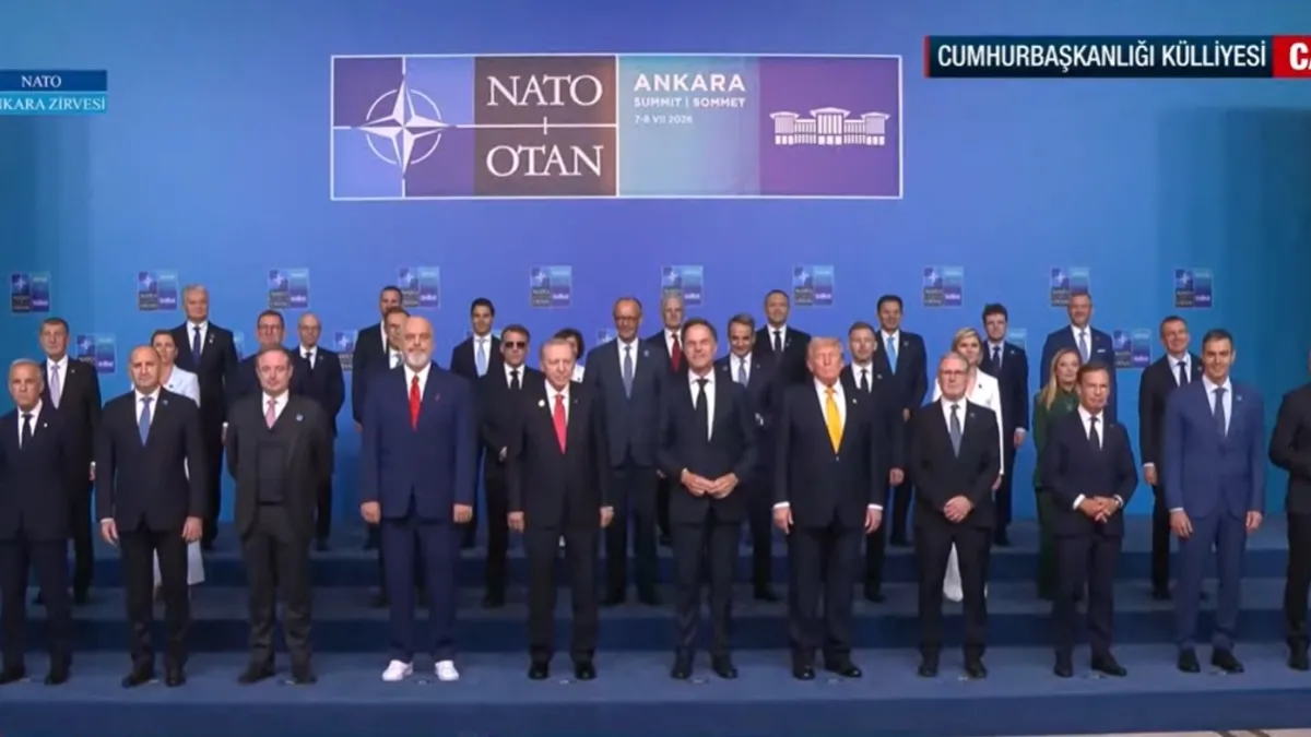 SON DAKİKA| 36. NATO Zirvesi'nde aile fotoğrafı çekildi: 77 yıllık ittifakta tarihi kare!