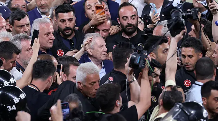 Fenerbahçe'de Aziz Yıldırım'ı zafere götüren strateji ortaya çıktı!