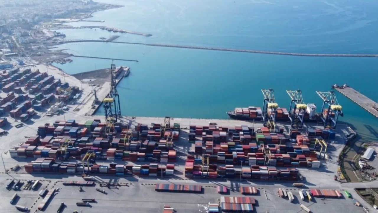 TÜİK açıkladı: Nisan ayında dış ticaret haddi 90,1 seviyesine yükseldi!