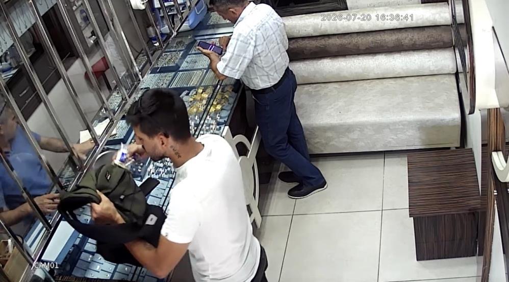 Kuyumcu kuryesi 380 gram altınla sır oldu