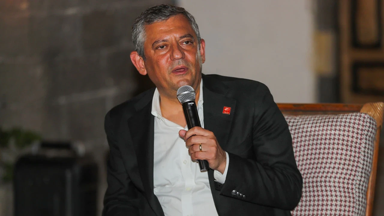 Özgür Özel'in yeni partisinin ismi! En güçlü ihtimal...