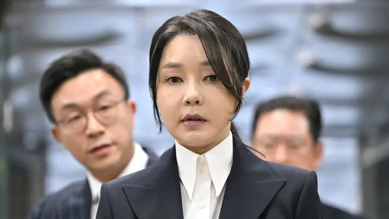 Güney Kore'de eski first lady Kim Keon Hee'ye 7 yıl hapis