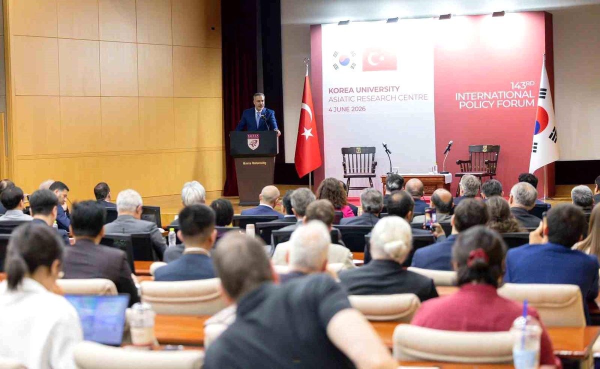Bakan Fidan, Kore Üniversitesi'nde 143. Uluslararası Politika Forumu'nda hitapta bulundu