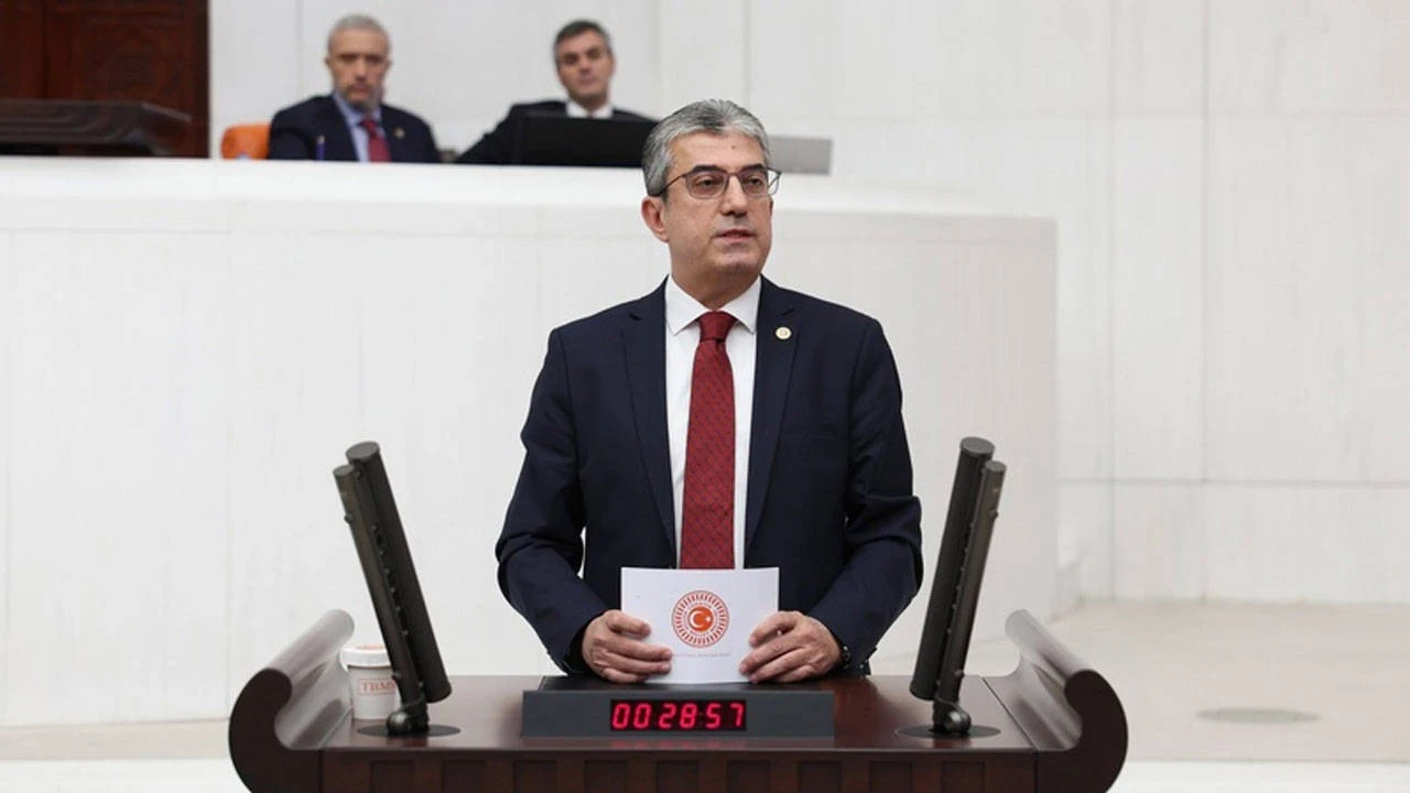 CHP'de Gökhan Günaydın, görevine geri döndü