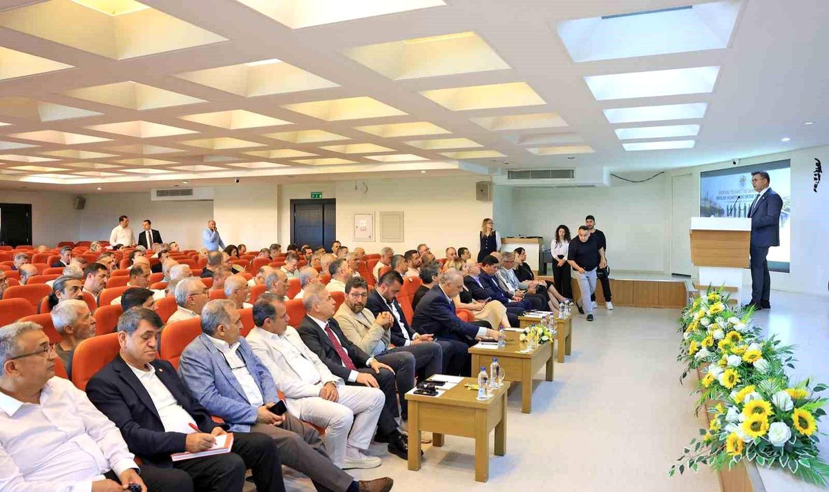 MTSO Başkanı Çakır: "Mersin ekonomisinin dönüşüm gücü meslek komitelerimizdir"