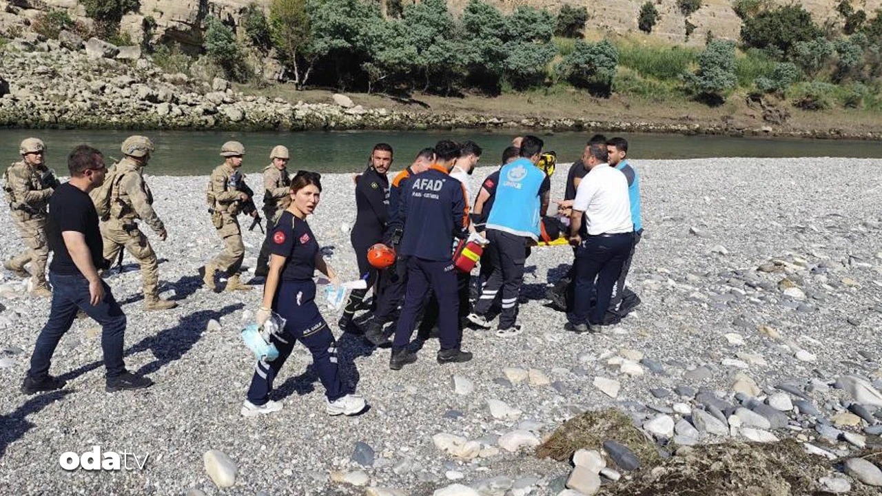Ailesini kurtardı kendi kurtulamadı