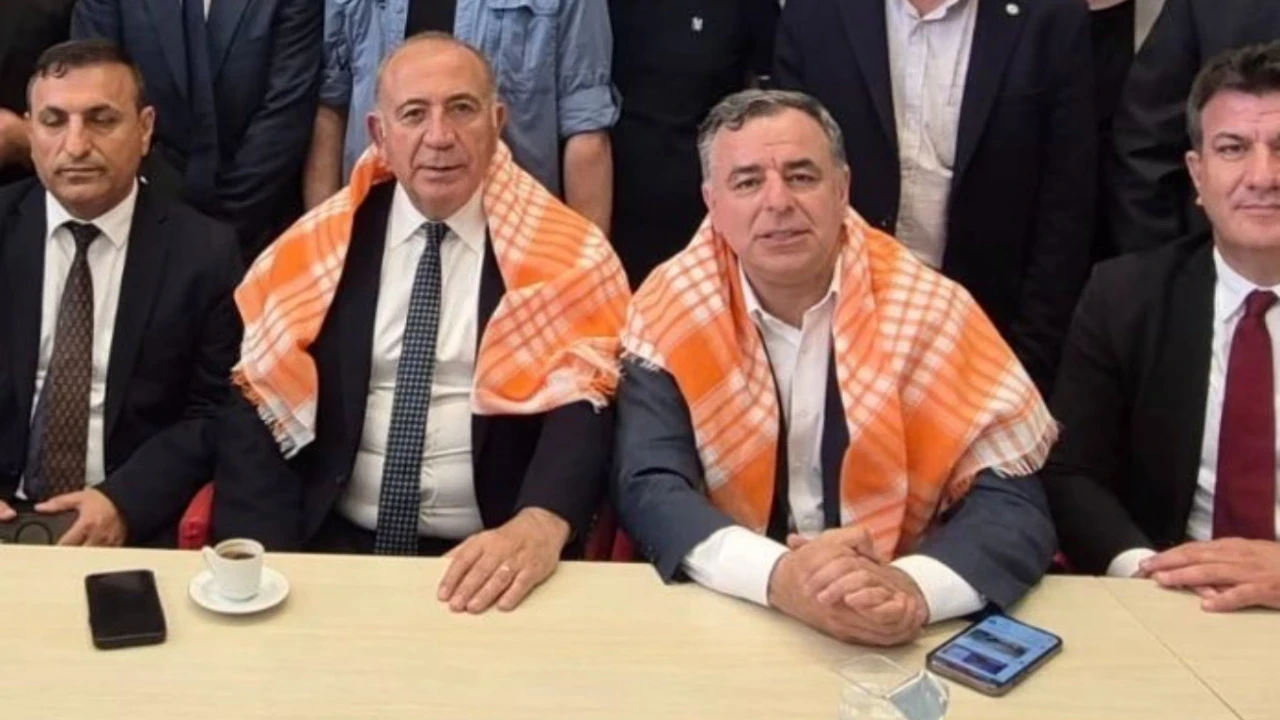Gürsel Tekin'den yörük yağlığı ile Genel Merkezde dikkat çeken mesaj! "Kılıçdaroğlu'nun bir sonrası konuşması Meclis'te olur!"