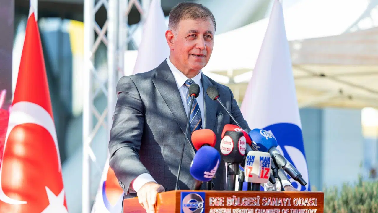 Cemil Tugay’dan sanayiciye destek mesajı: Bir şehir, sanayisiyle güçlenir