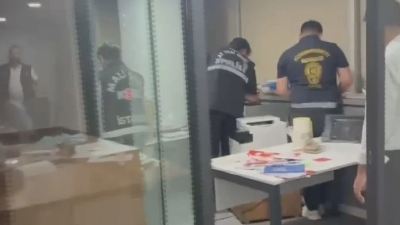 Ahbap Derneği'nde arama yapıldı