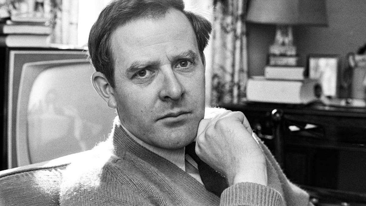 John le Carré: Casusluğun ve Yazarlığın Temelinde Yatan Çocukluk Travması