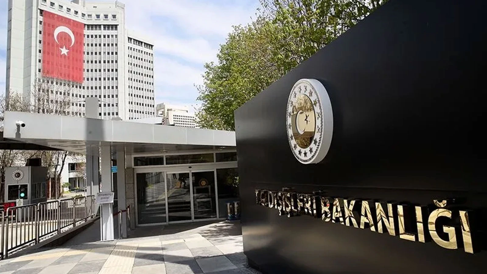 Dışişleri Bakanlığı: Filistin topraklarında yasa dışı yerleşimci terörünü kınıyoruz