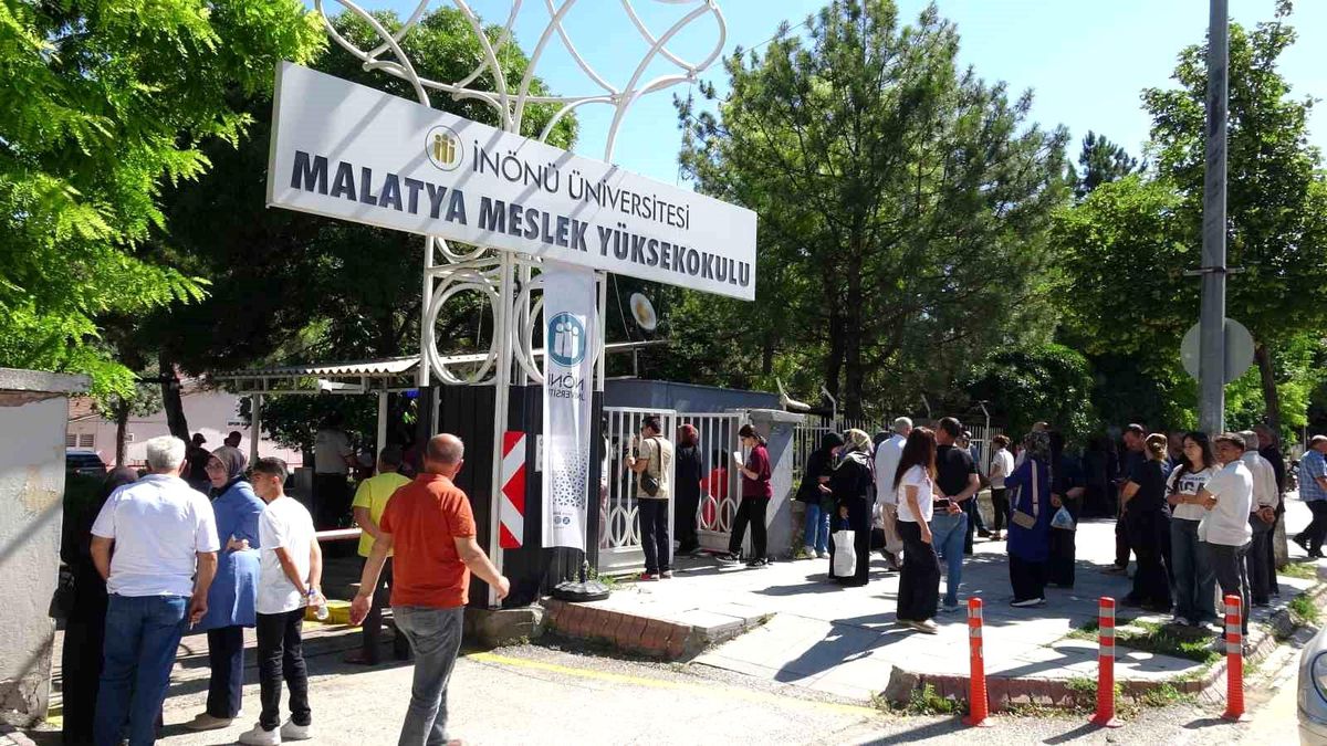 Malatya'da YKS heyecanı sürüyor