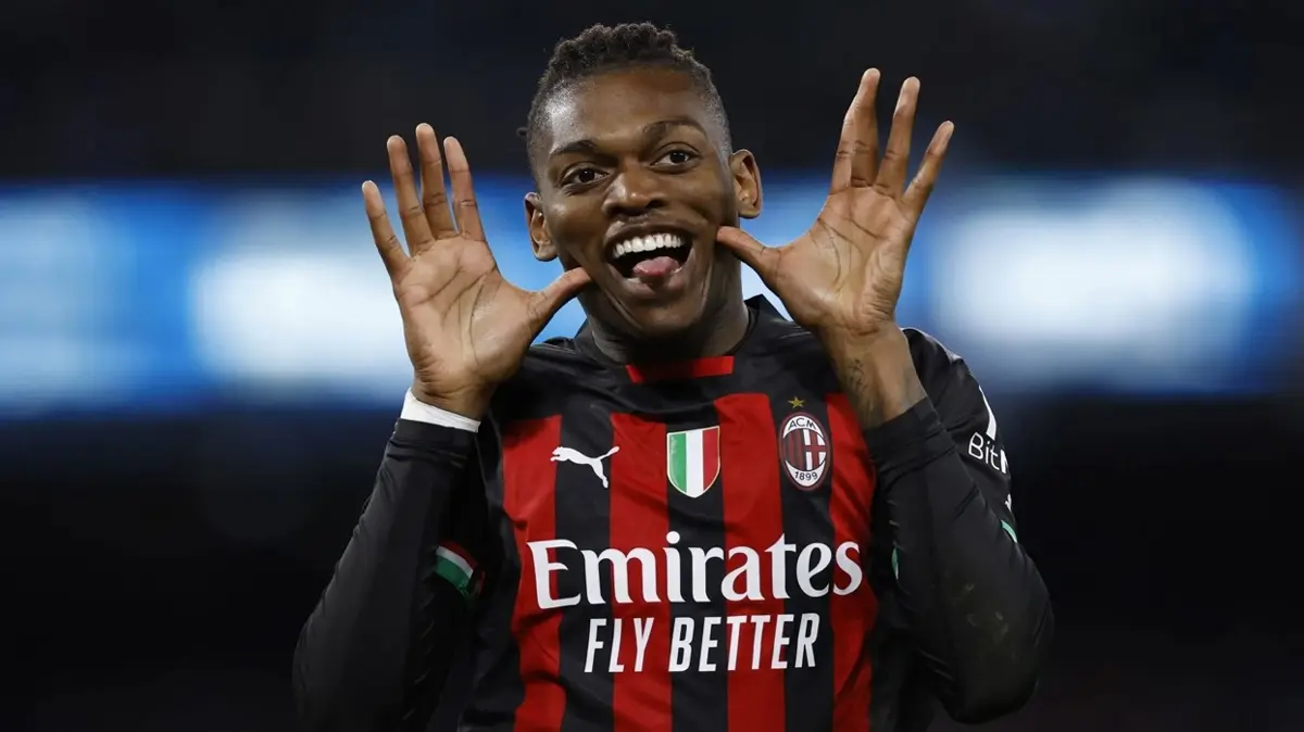 Fenerbahçe, Milano'ya gidiyor! Rafael Leao için görüşme yapılacak