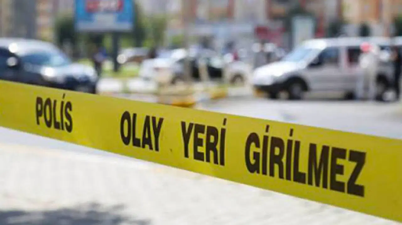Düğün salonu önünde kanlı kavga: Ölü ve yaralılar var