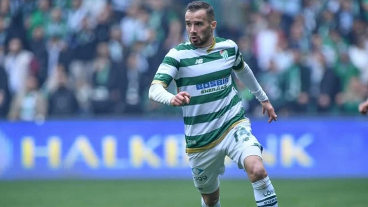 ''Hakkınızı helal edin'' ifadeleriyle Bursaspor'a veda etti