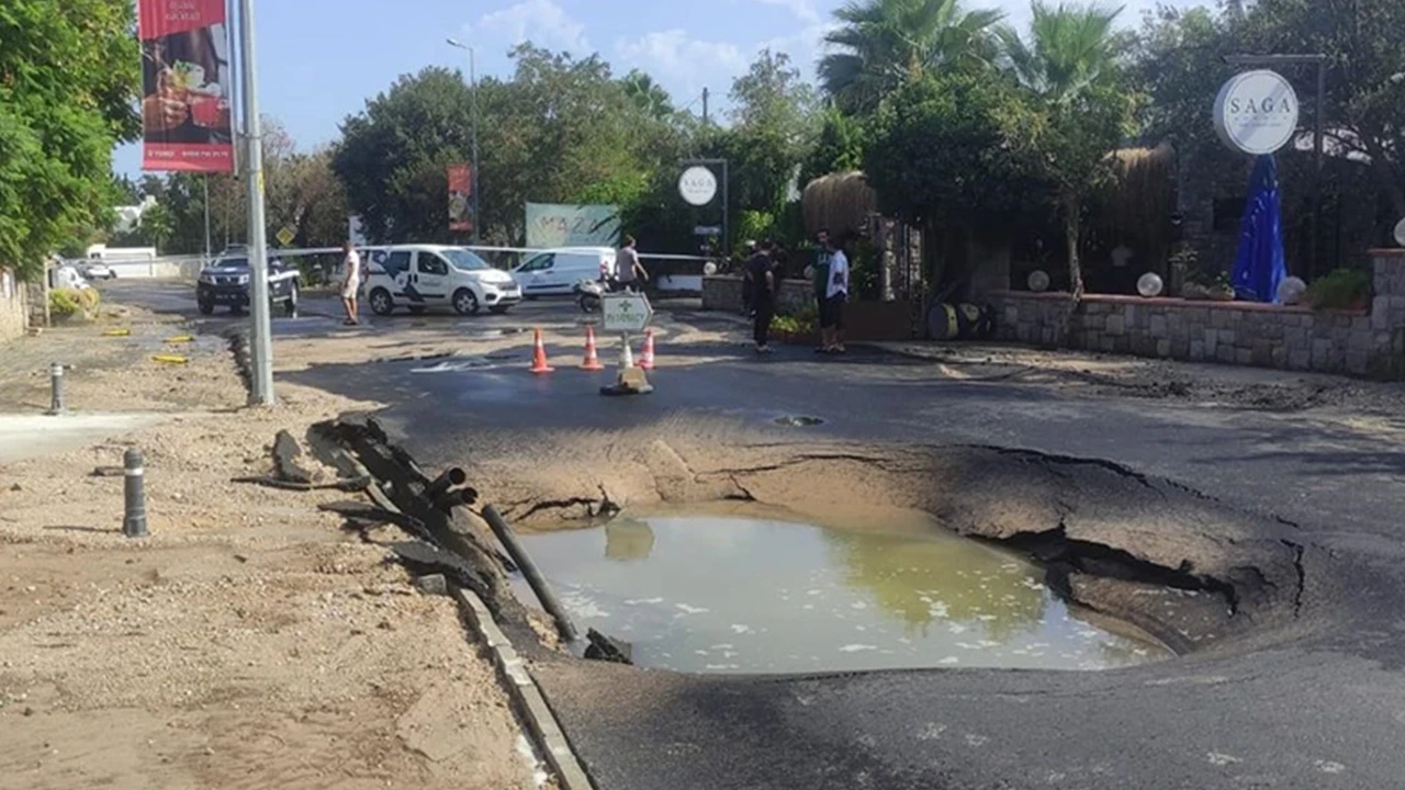 Kahramankazan'da içme suyu isale hattı patladı