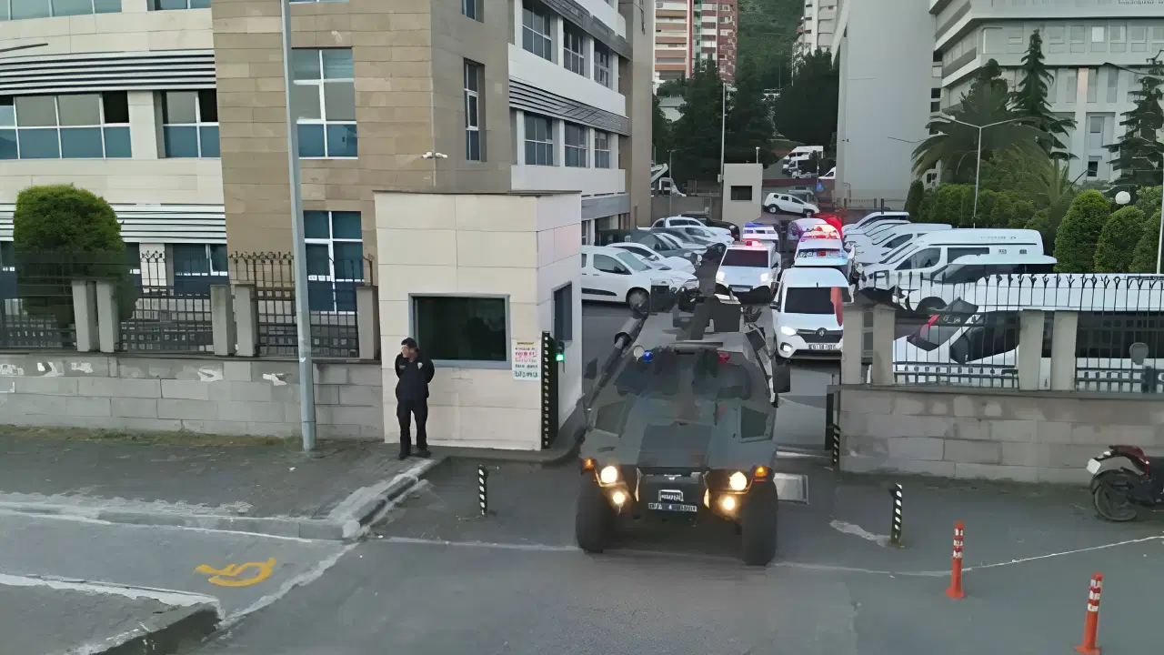 40 milyar liralık işlem hacmi! Yasadışı bahis şüphelilerine 32 ilde operasyon: 116 gözaltı