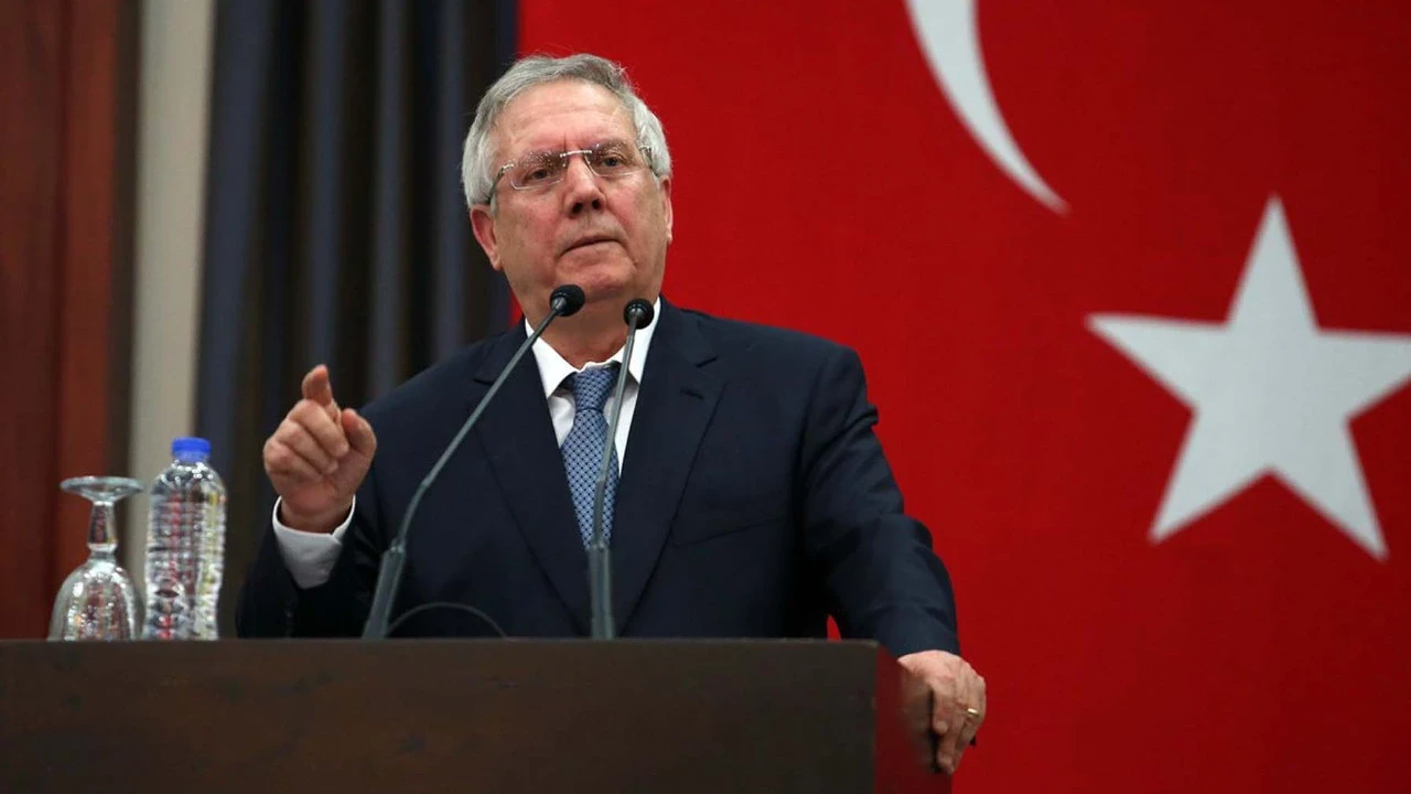 Fenerbahçe'nin yeni teknik direktörü belli oldu! Her konuda anlaşma sağlandı