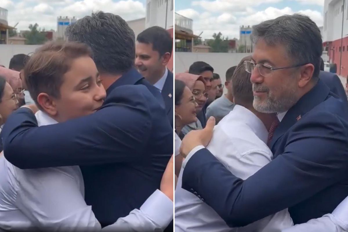 Fenerbahçe'yi duyan Bakan Yumaklı çocuğa bir daha sarıldı