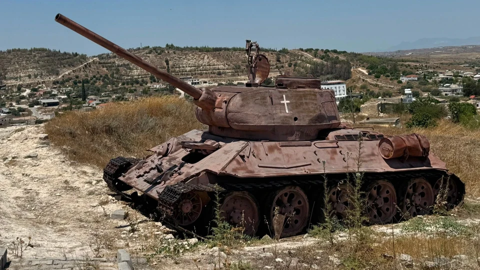 Rumlardan Ele Geçirilen Tanklar, KKTC'de Cesaretin Sembolü Oldu | GÜNDEM HABERLERİ