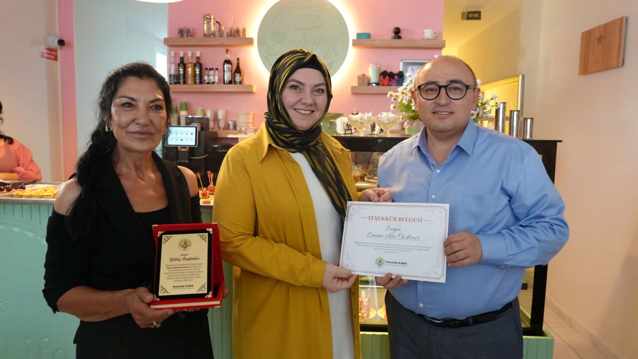 Erdemli Belediyesi'nin meslek edindirme kursundan başarı hikayesi çıktı