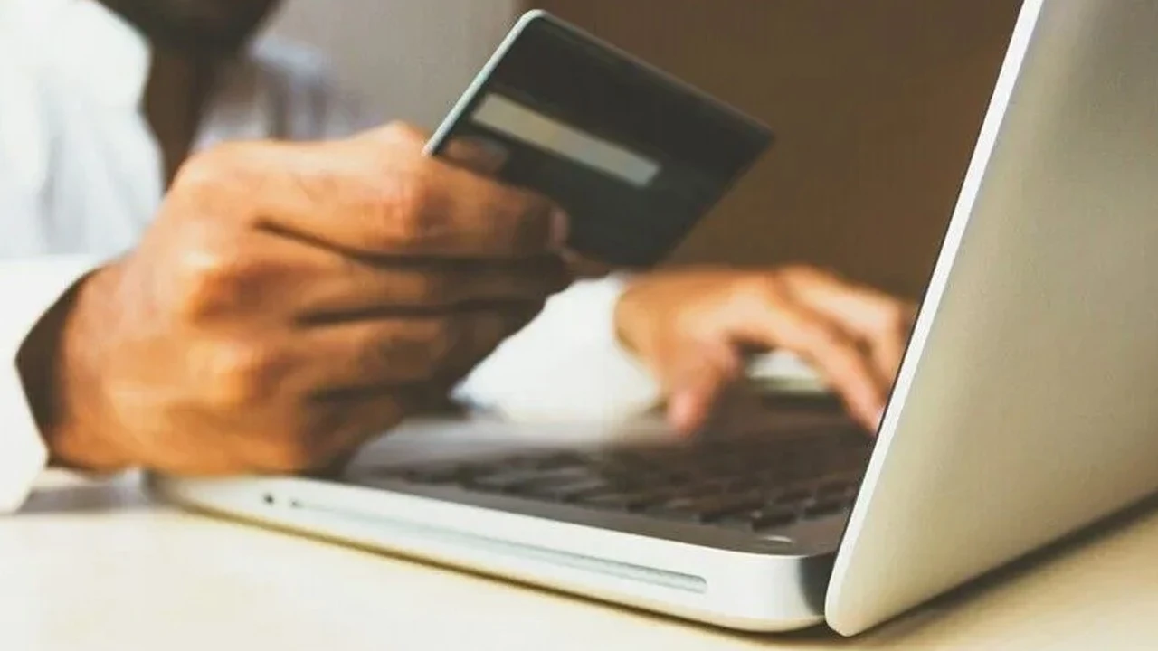 Visa iş gücünün yüzde 7'sini azaltacak