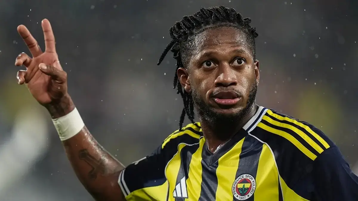 Fenerbahçe'de Fred, eski takımına doğru