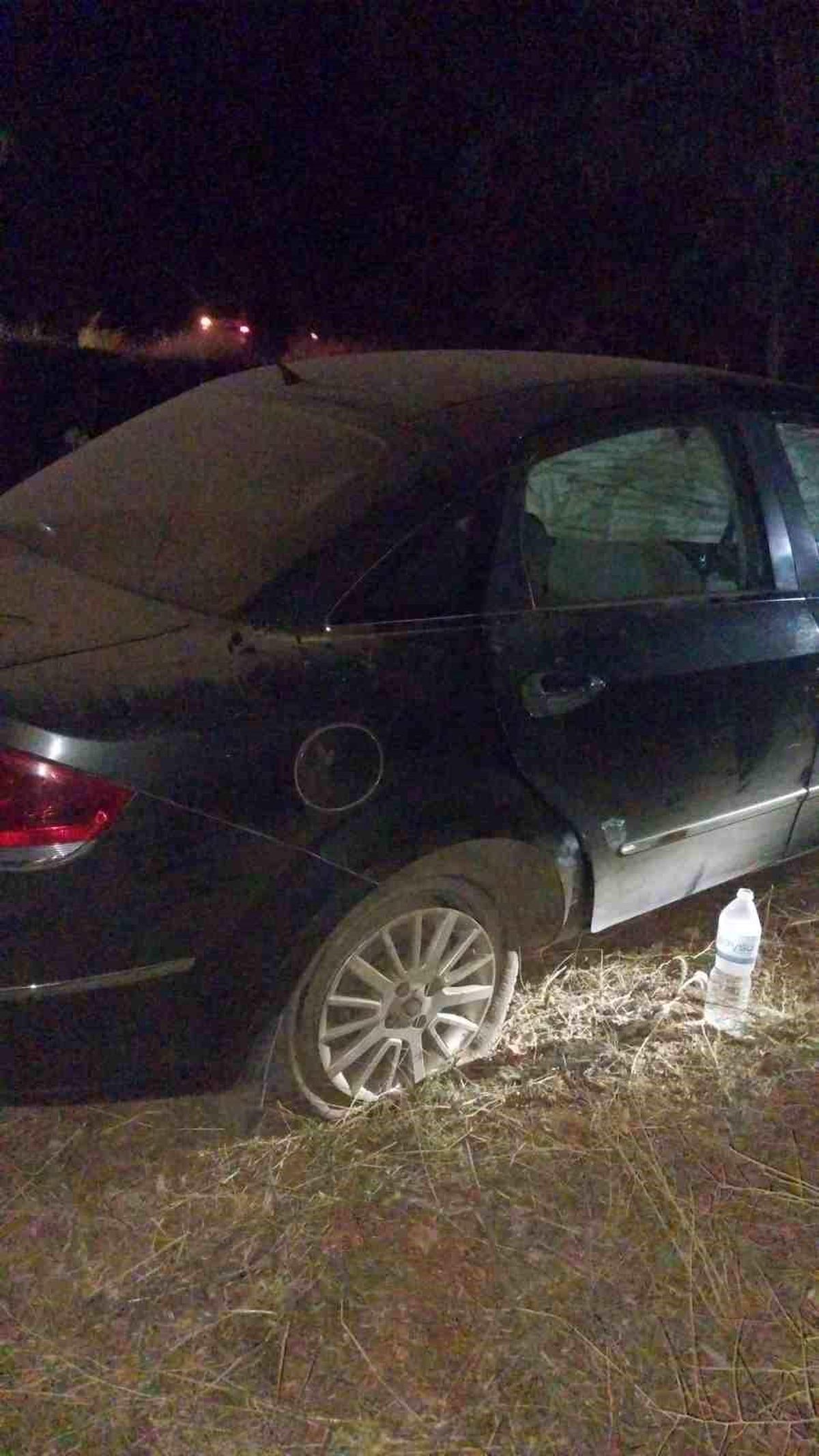 Karaman'da otomobil yoldan çıktı: 3 yaralı
