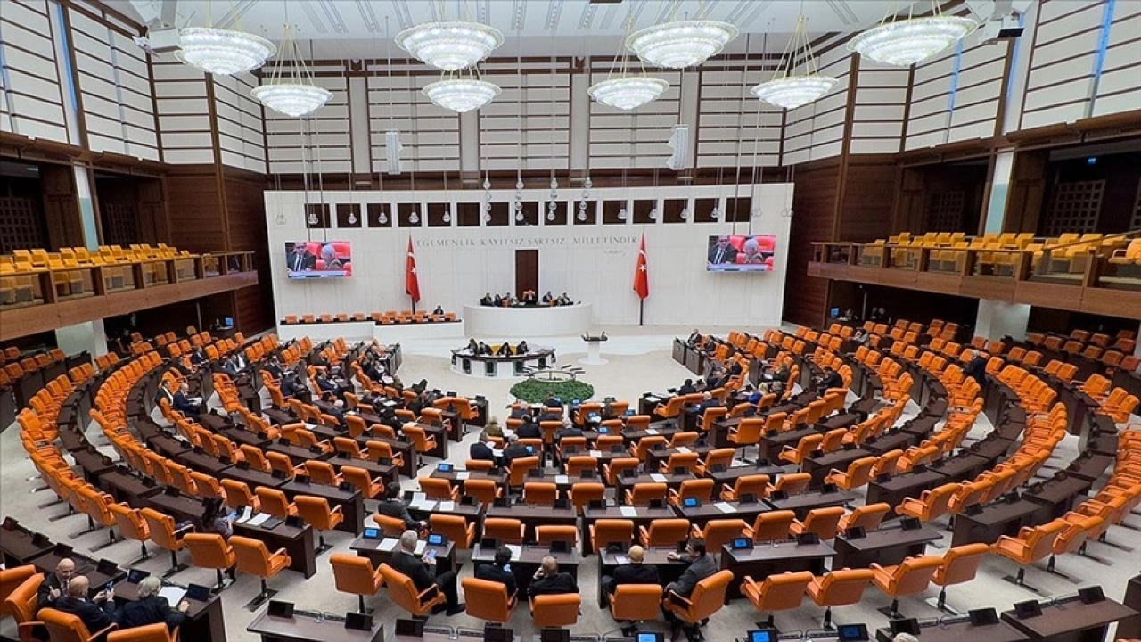 "Oy kaybettirir" denilmişti: TBMM 'hobi bahçeleri' yasasını kabul etti